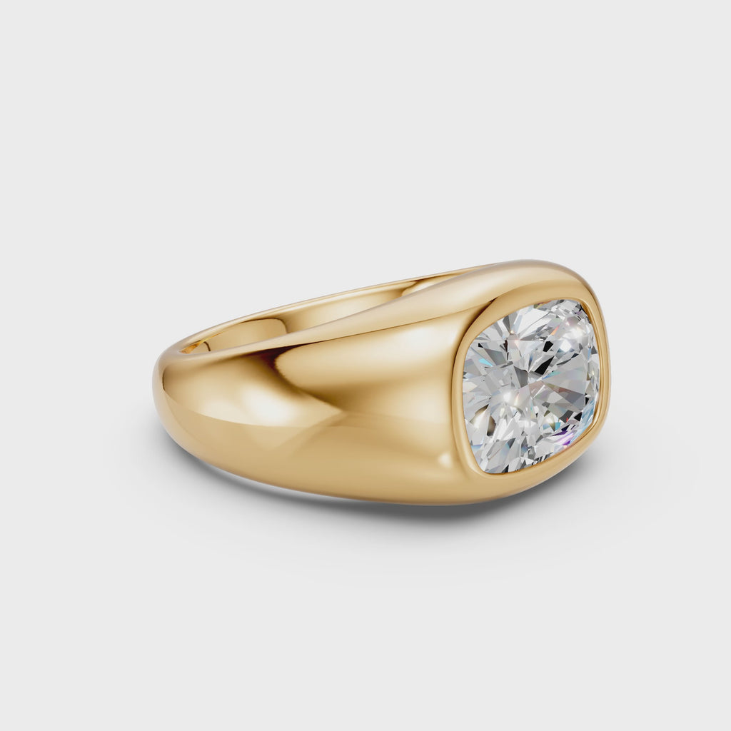 East–West Cushion Signet